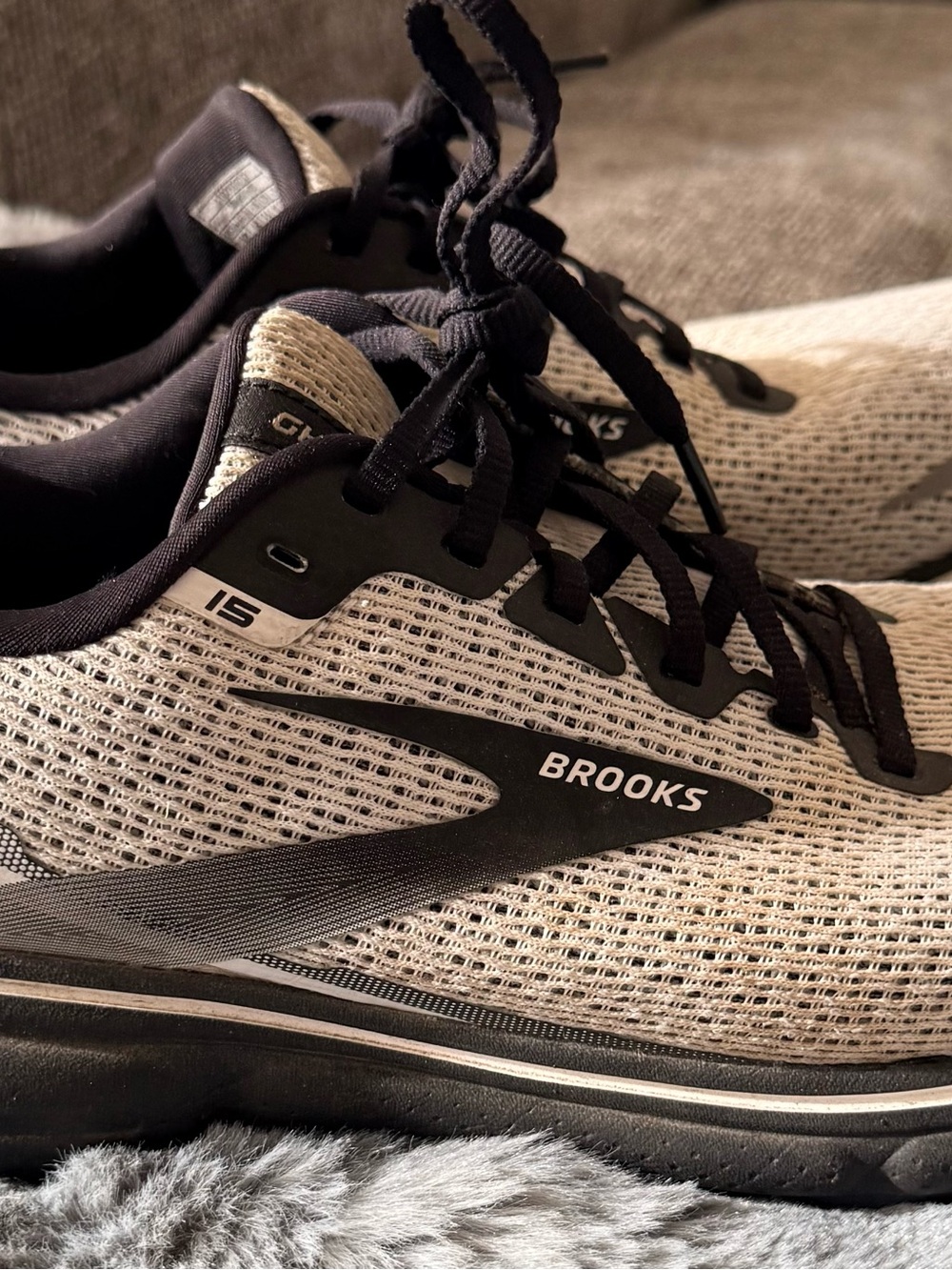Brooks Beige and Black Men's Running Sneakers
